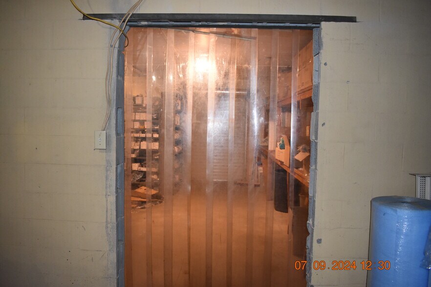 More Photos Of 826 S Post Rd, Shelby Storefront For Lease