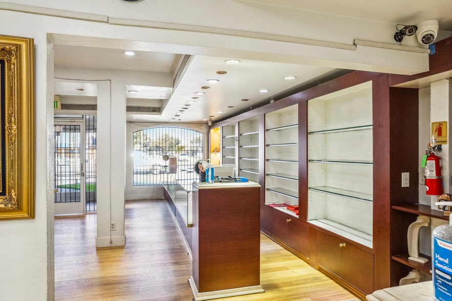 More Photos Of 998 E El Camino Real, Sunnyvale Medical For Sale