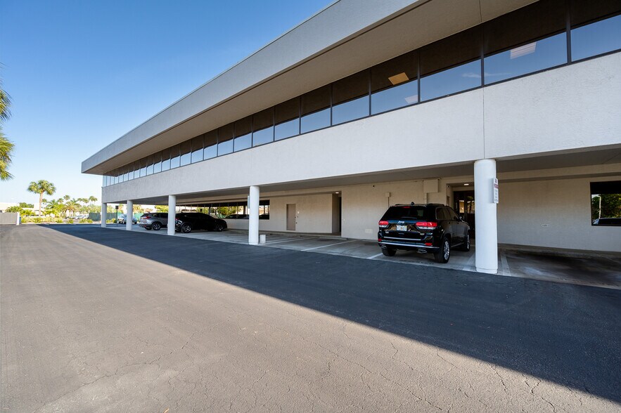 More Photos Of 4575 Via Royale, Fort Myers Office For Sale