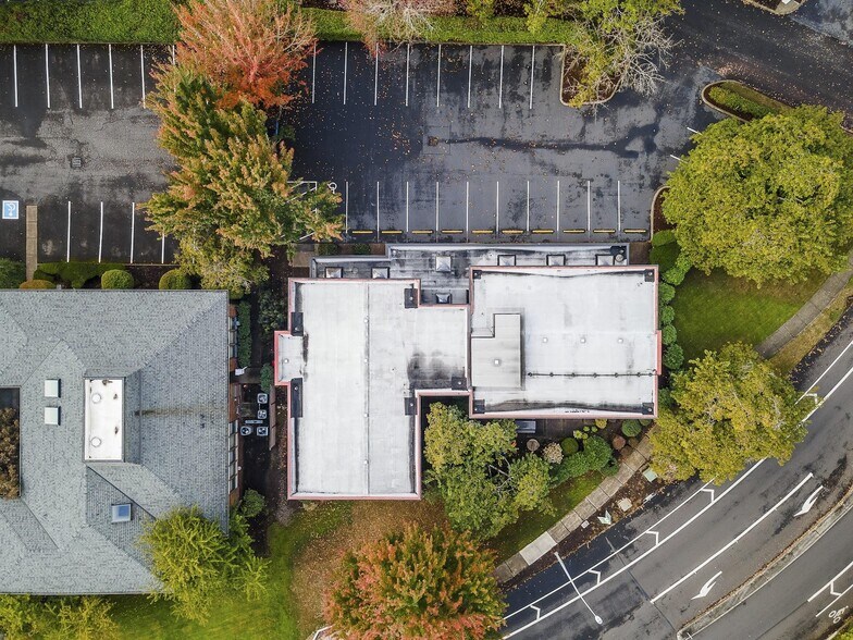 More Photos Of 29781 SW Town Center Loop W, Wilsonville Office For Sale