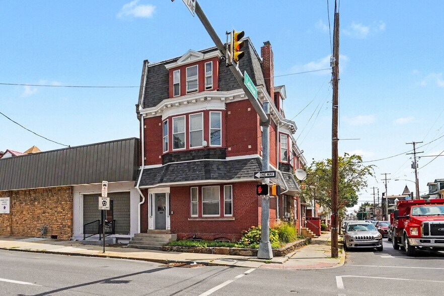 Primary Photo Of 400 N 9th St, Lebanon Apartments For Sale
