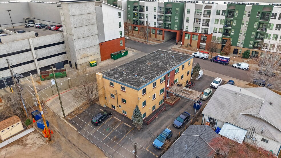 More Photos Of 3650 S Lincoln St, Englewood Apartments For Sale