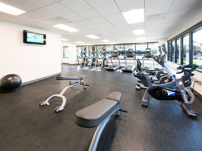 More Photos Of 1810 Gateway Dr, San Mateo Office For Lease