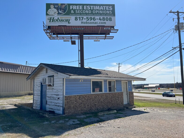 More Photos Of 342 Northwest Pky, Azle Skating Rink For Sale