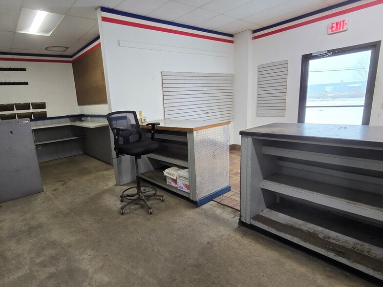More Photos Of 22672 Murrock Cir, Watertown General Retail For Sale