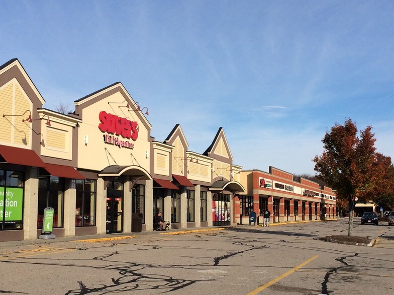 More Photos Of 222 E Main St, Marlborough Unknown For Lease