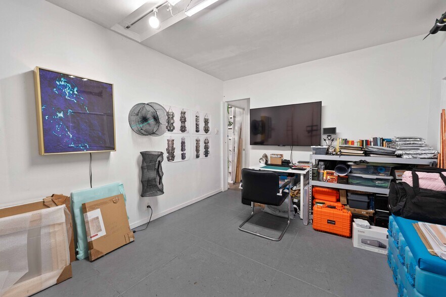 More Photos Of 3616 W Washington Blvd, Los Angeles Apartments For Sale