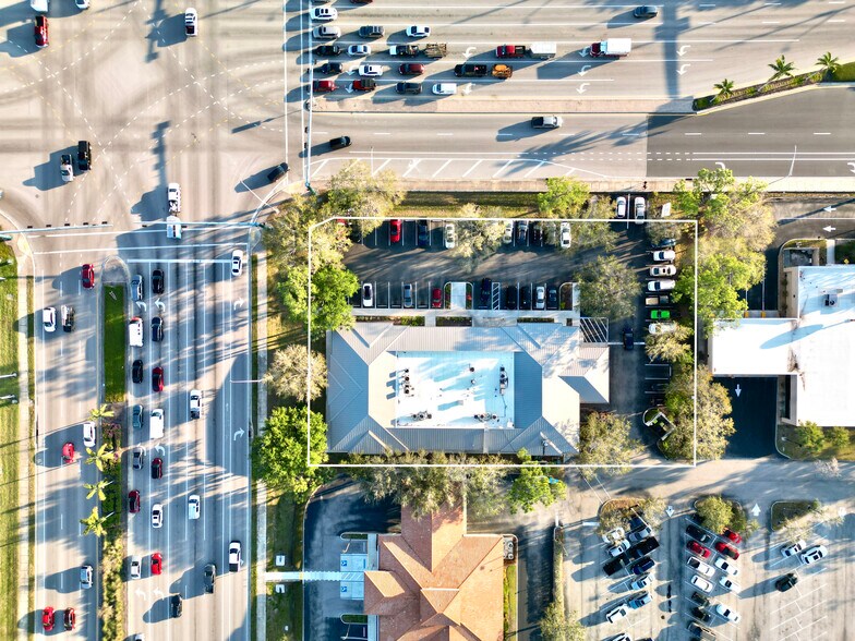 More Photos Of 7385 Radio Rd, Naples Storefront Retail Office For Lease