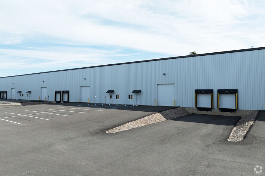 Primary Photo Of 113 Tabor Rd, Mechanicville Distribution For Sale
