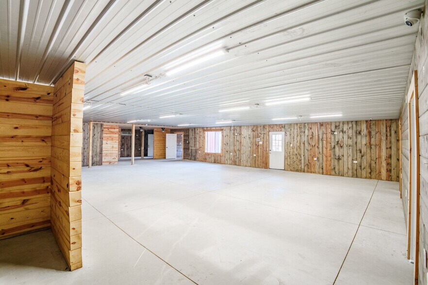 More Photos Of 14198 KY Highway 191, Hazel Green Convenience Store For Sale