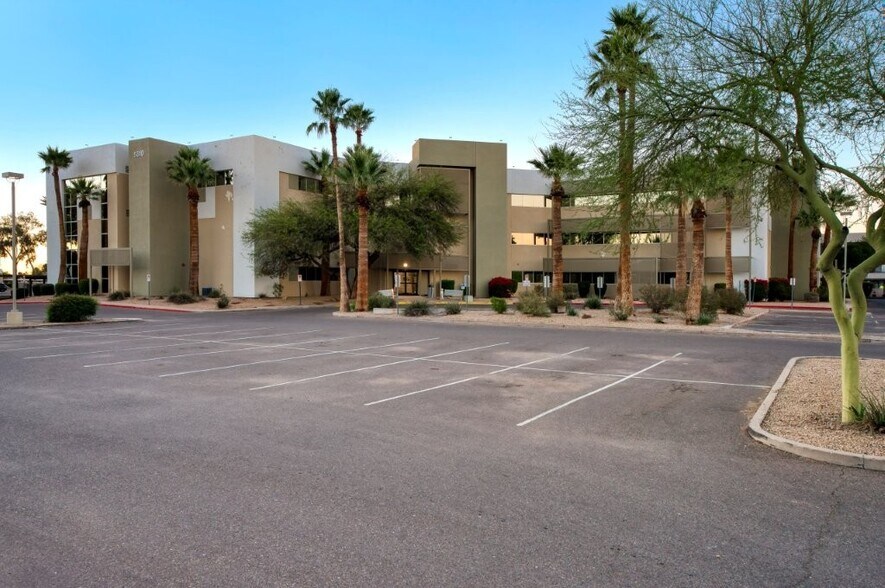 More Photos Of 5310 W Thunderbird Rd, Glendale Unknown For Lease