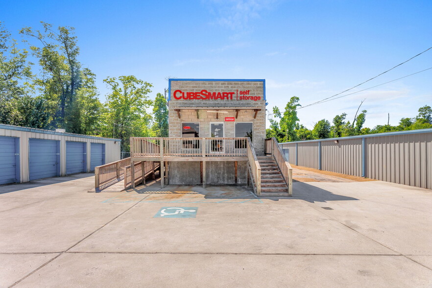 Primary Photo Of 3608 Heard Rd, Lake Charles Self Storage For Sale