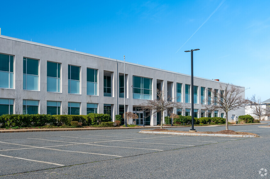 Primary Photo Of 111 Lawrence St, Framingham Research And Development For Sale