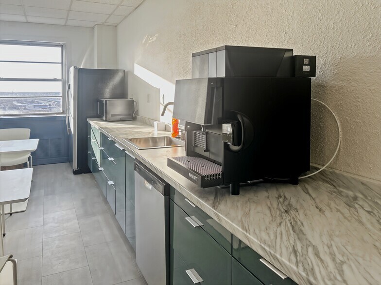 More Photos Of 719 Scott Ave, Wichita Falls Coworking Space