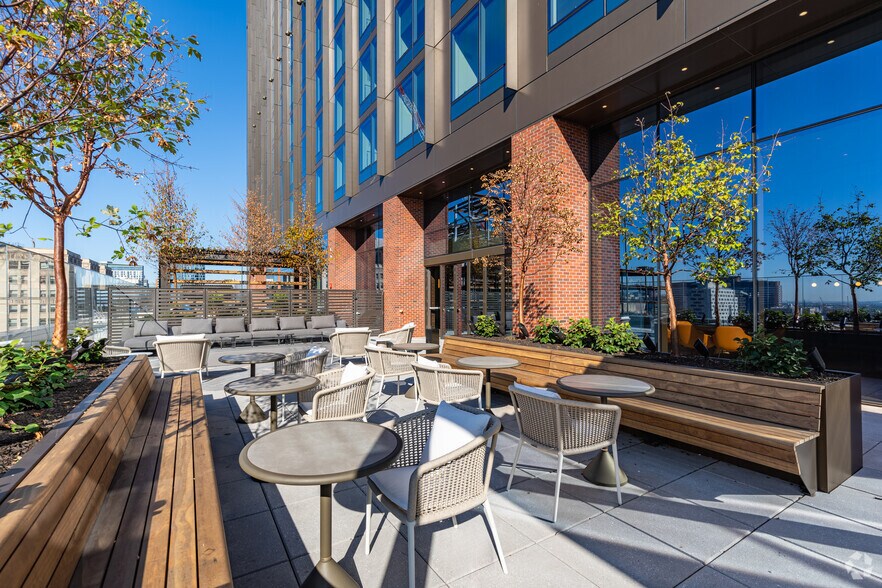 More Photos Of 3025 JFK, Philadelphia Office For Lease