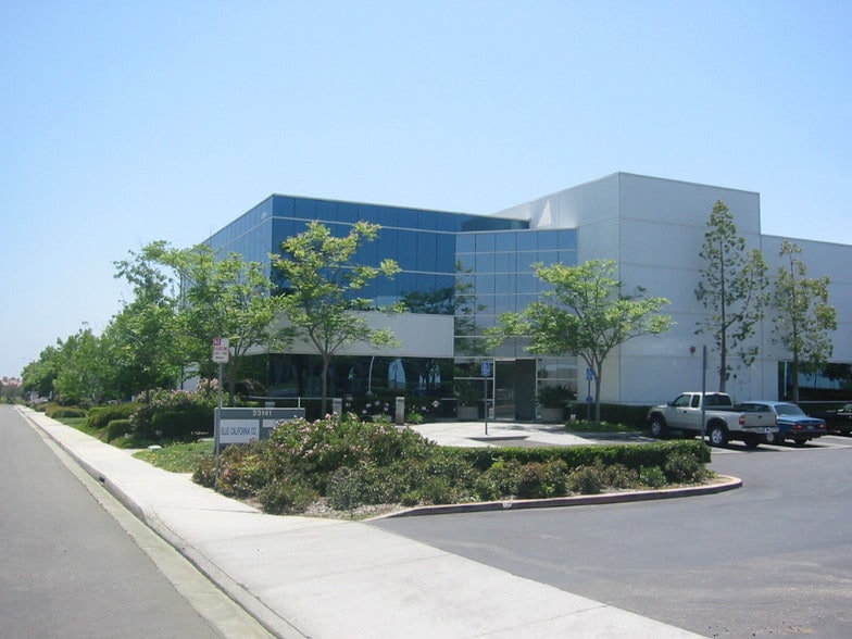 More Photos Of 23141 Arroyo Vista, Rancho Santa Margarita Warehouse For Lease