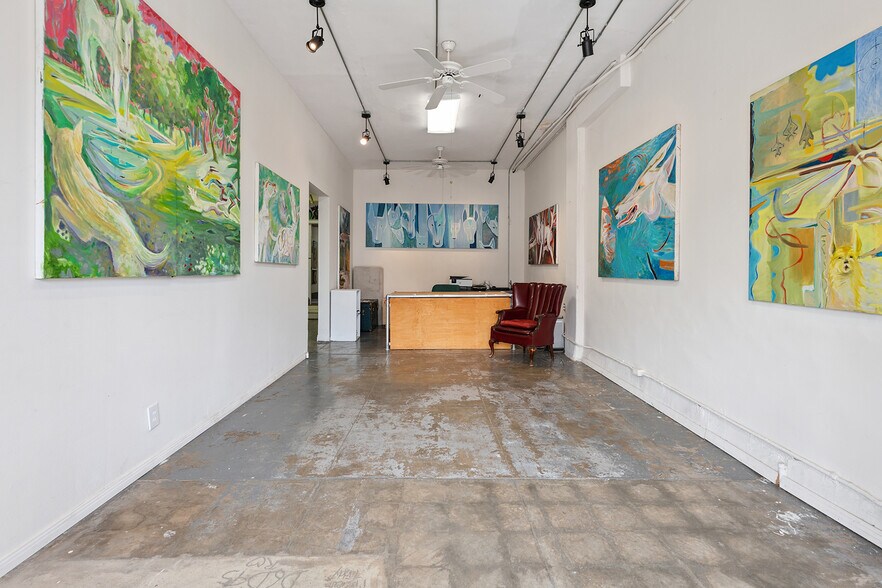 More Photos Of 2847 S Robertson Blvd, Los Angeles General Retail For Sale