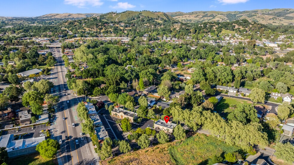 More Photos Of 7090 Atascadero Ave, Atascadero Medical For Sale