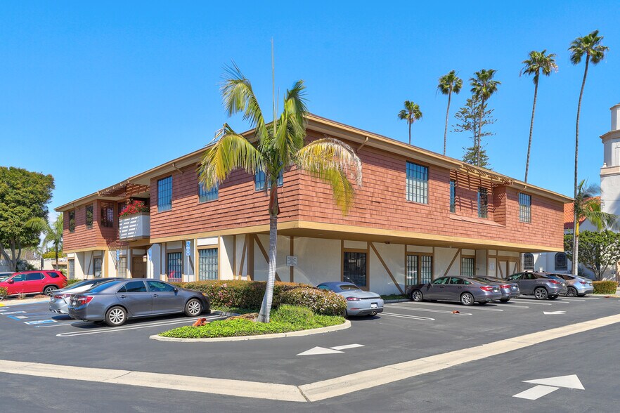 More Photos Of 729-750 E Chapman Ave, Orange Office Residential For Sale