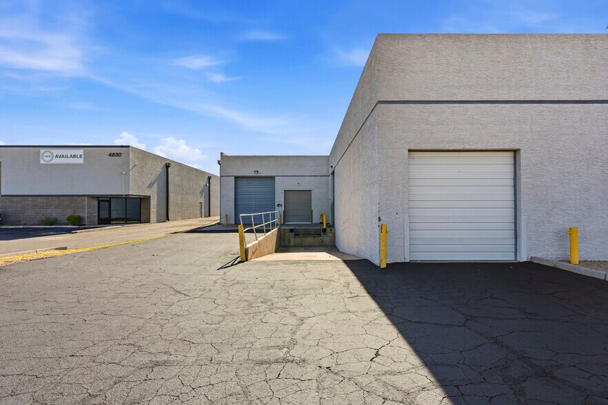 More Photos Of 3745 E Wier Ave, Phoenix Warehouse For Lease