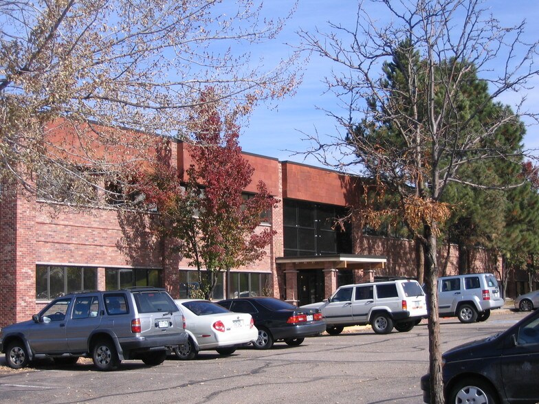 More Photos Of 8 W Dry Creek Cir, Littleton Medical For Lease