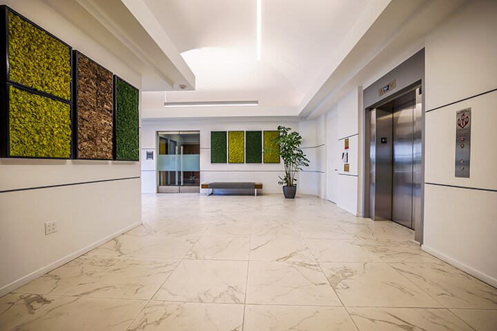 More Photos Of 15060 Ventura Blvd, Sherman Oaks Office For Lease