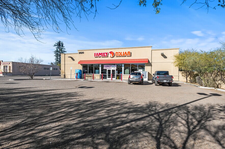 More Photos Of 2820 W Los Reales Rd, Tucson Freestanding For Sale