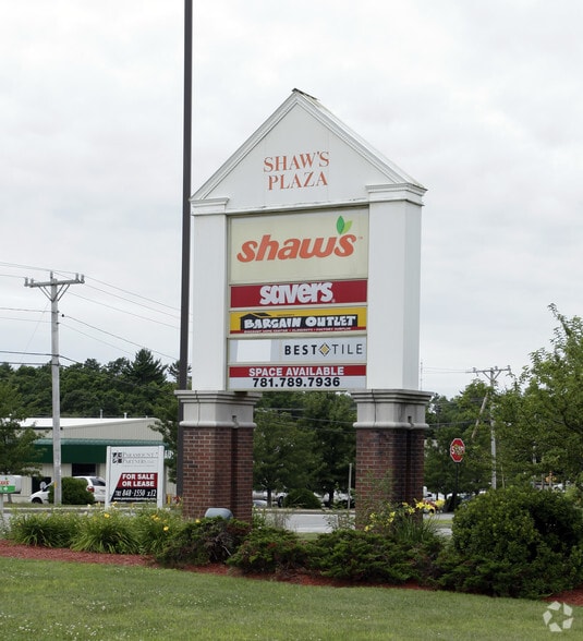 More Photos Of 10 Pilgrim Hill Rd, Plymouth Unknown For Lease