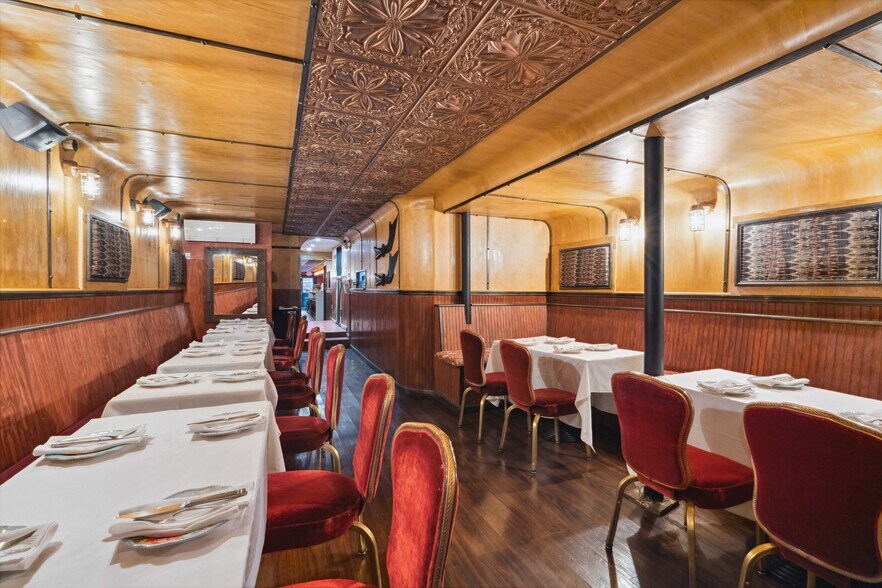 More Photos Of 90 W Houston St, New York Apartments For Lease