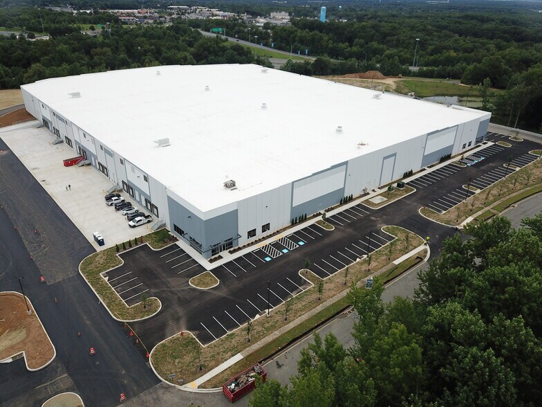 More Photos Of 1203 Technology Dr, Aberdeen Warehouse For Lease
