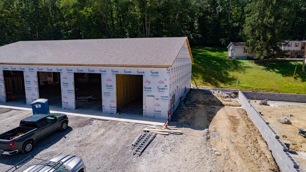 More Photos Of 981 Canyon Rd, Morgantown Industrial For Lease