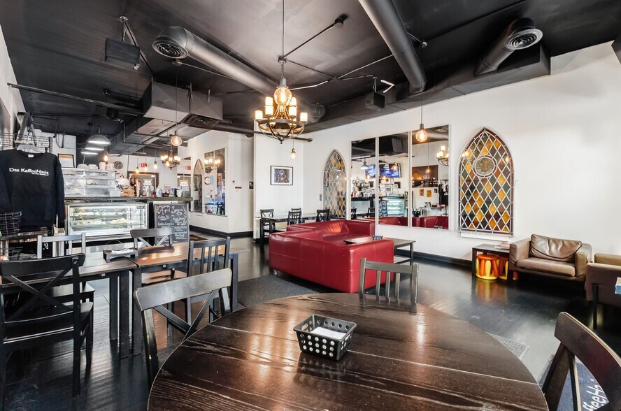 More Photos Of 45 E Columbus St, Lithopolis Restaurant For Sale