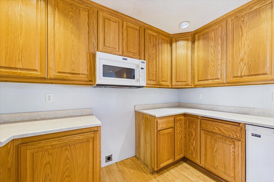 More Photos Of 255 Sorenson Rd, Redcrest Industrial For Sale