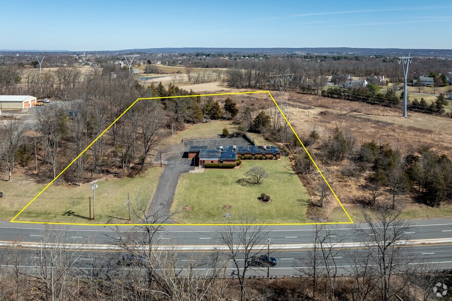 More Photos Of 64 Highway 202/31, Ringoes General Retail For Sale