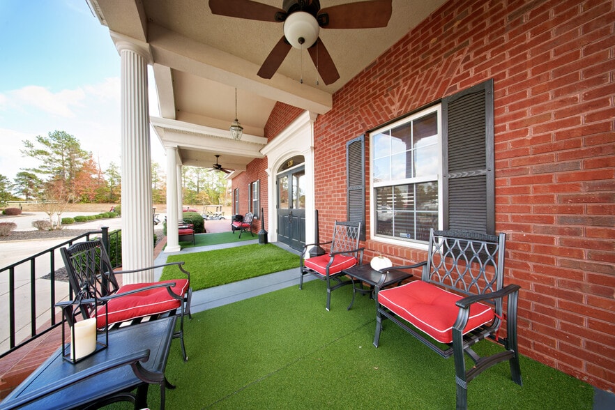 More Photos Of 128 Oakview Club Dr, Macon-Bibb Golf Course Driving Range For Sale