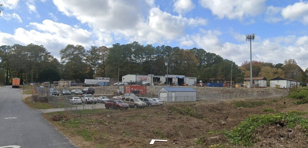 Primary Photo Of 761 Ledford St SE, Smyrna Warehouse For Sale