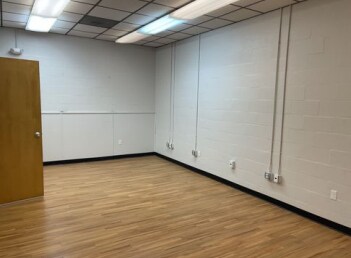 More Photos Of 1000 Park Ave NW, Norton Office For Sale