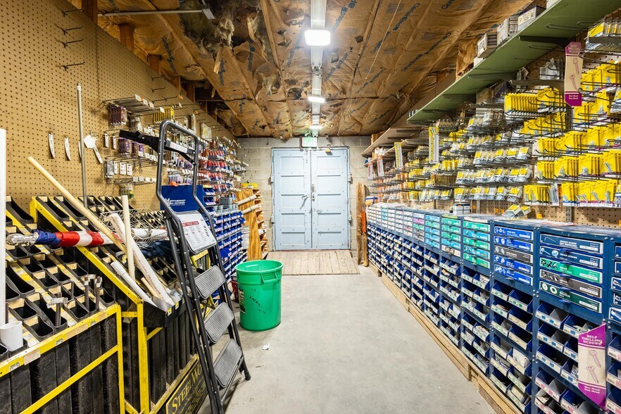 More Photos Of 1171 Main St S, Tifton Warehouse For Sale