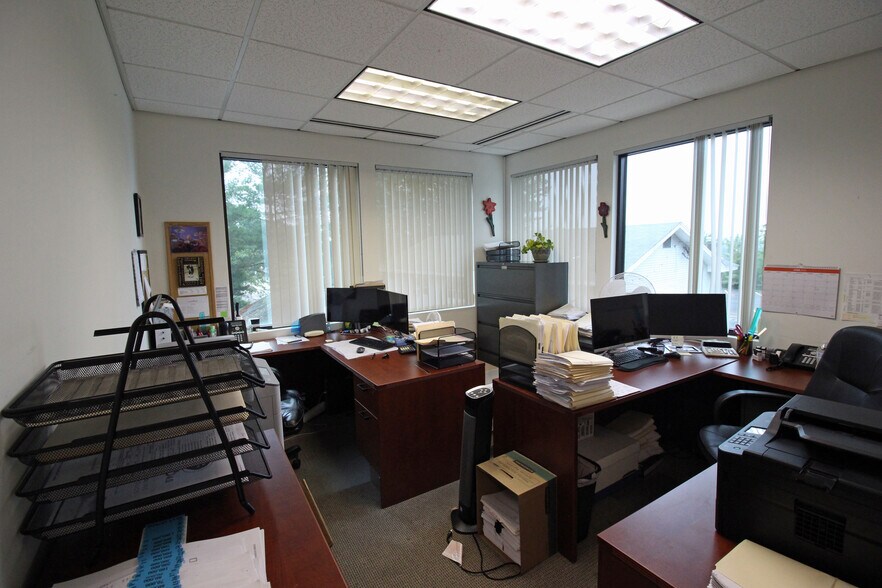 More Photos Of 80-82 Northboro Rd E, Marlborough Office For Sale