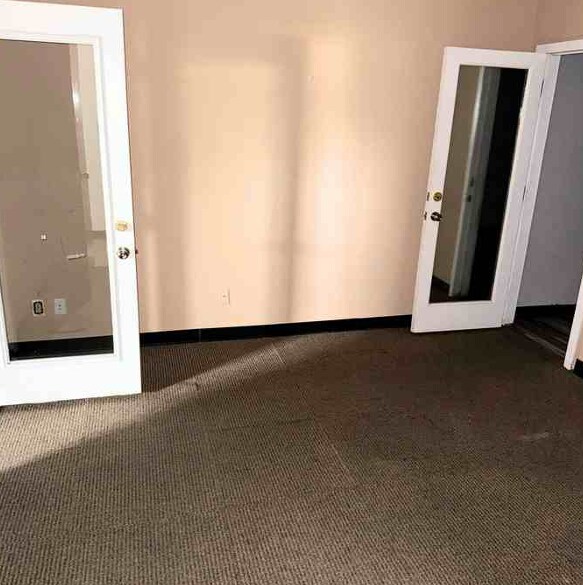 More Photos Of 614-626 N Britain Rd, Irving Unknown For Lease
