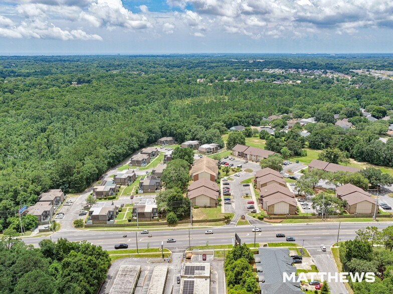 More Photos Of 2303 W Michigan Ave, Pensacola Apartments For Sale