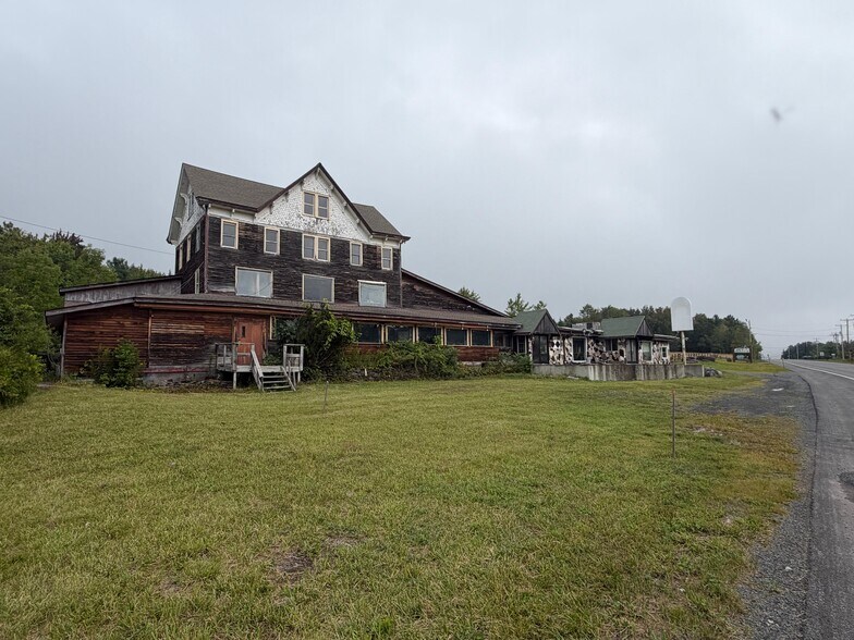 More Photos Of 6550 Rt-23a, Tannersville Specialty For Sale