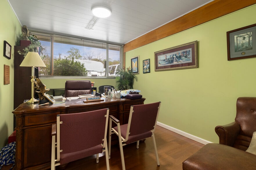 More Photos Of 5001 Backlick Rd, Annandale Religious Facility For Sale