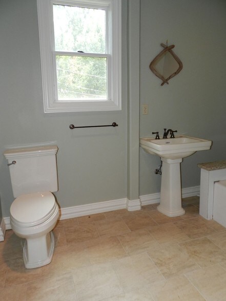 More Photos Of 314 W 14th Pl, Tulsa Office For Sale