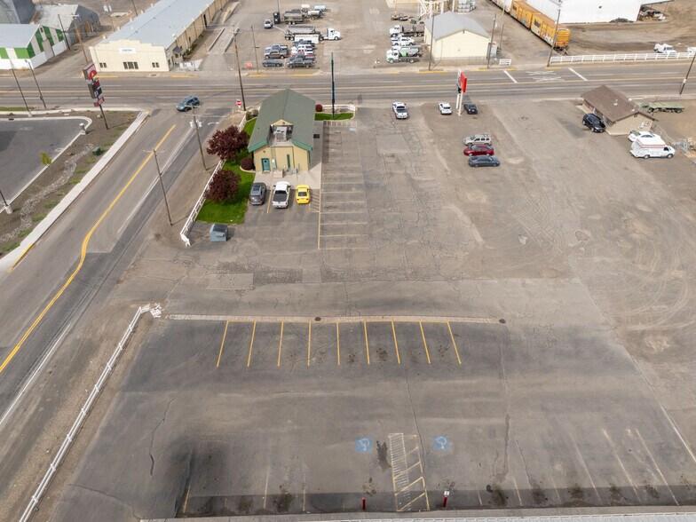 More Photos Of 571 S Idaho St, Wendell Fast Food For Sale