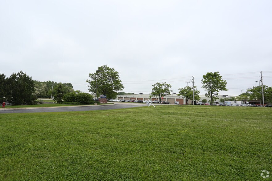 More Photos Of Lot 2 Central Rd, Hoffman Estates Land For Sale