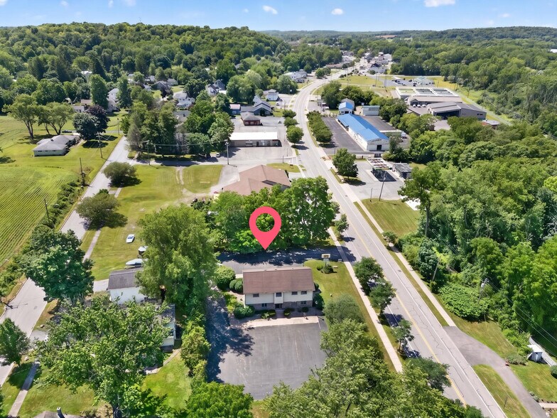 More Photos Of 644 E Main St, Palmyra Office For Sale