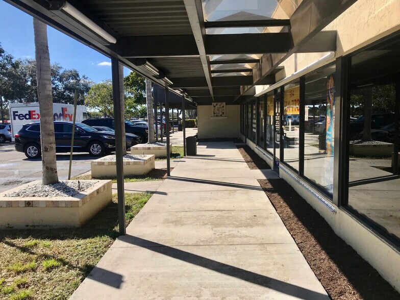 More Photos Of 4301 W Sunrise Blvd, Plantation Unknown For Lease