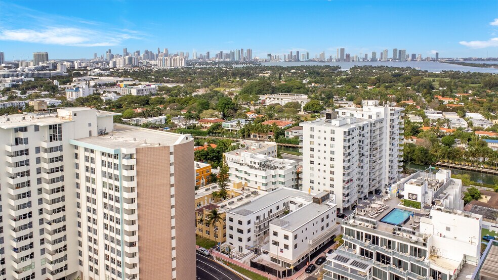 More Photos Of 2814 Collins Ave, Miami Beach Apartments For Sale
