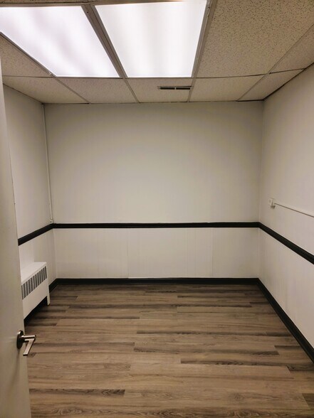 More Photos Of 318 S South St, Gastonia Office For Lease